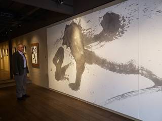 中川先生個展2.jpg